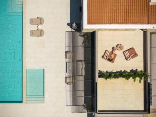 The TwinVillas, Left Crete, Luxury & Wedding Retreat - 6