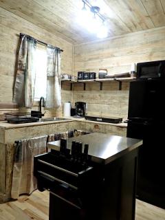 Tiny Cabin with Fire Pit & Covered Porch Retreat in Salem, Missouri - 3