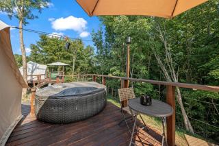 Gorgeous Bell Tent for a Romantic Glamping Escape Surrounded by Nature in Silver Point, Tennessee - 9