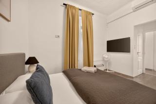 Rakoczi Grand Residence 4BR 4BATH Apartment in Central Budapest - 6