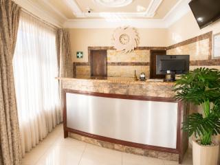 Azania Bed & Breakfast - 4