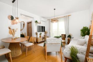 ZORIJA Apartman Besplatan Spa i Wellness, Bazen, Teretana, Dečija igraonica - 0