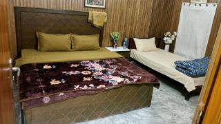 AZH Hotel & Rooms - 1
