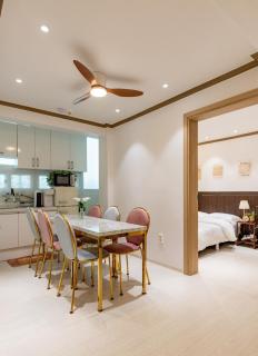 Gangnam Daiso Hakdong Station Exit 4 7 minutes on foot from Olive MooShinsa Family trip Laundry Luggage storage Business trip Comfortable bed - 3