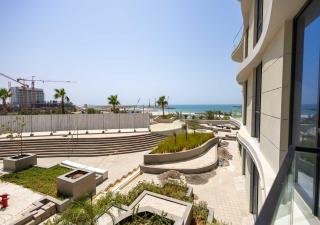 Spacious 1-Bed Near Sea with High-End Finishing - 0