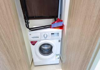 Spacious 1-Bed Near Sea with High-End Finishing - 3