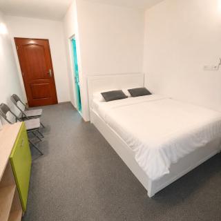 Corner Five Rooms - 7