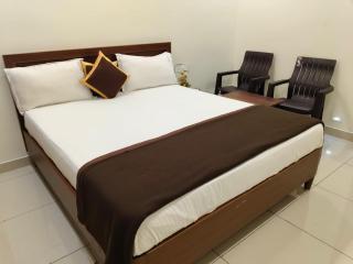 Hotel KK Grand - 6
