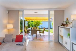 GuestReady - Sun Club Terrace and Pool - 1