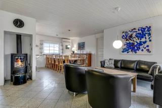 Fantastisk Stråtækt Feriehus Med Pool Sj450 - 7
