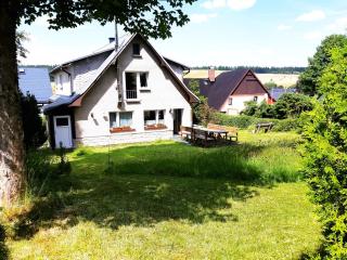 Ferienwohnung "Bergzeit" - 60m² direkt am Skihang in Carlsfeld - 3