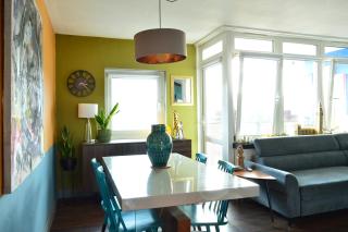 Brixton Bright & Colourful 2 Bedroom Flat - 9