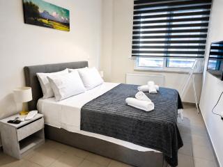 Luxury Apartment on Eleutherias Sq 50m from Metro - 1