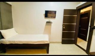hotel parth - 1