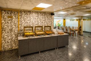 Lime Tree Hotel - Near Medanta Hospital - 8