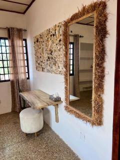 Boho terracotta Beach style Haven in Central Accra - 5