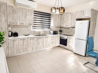 Luxury Apartment on Eleutherias Sq 50m from Metro - 8
