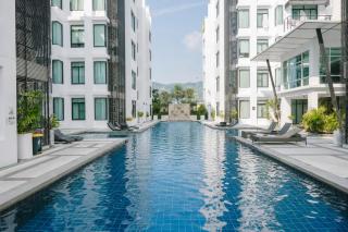Kamala 3BR Penthouse with Private Rooftop Pool - 8
