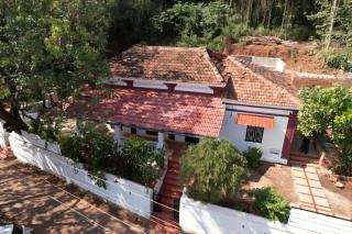 Cosy Woods, Moira - Private Heritage Villa - 0