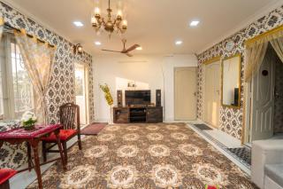 Blue Horizon 2BHK Nr Marina Beach Mylapore - 1