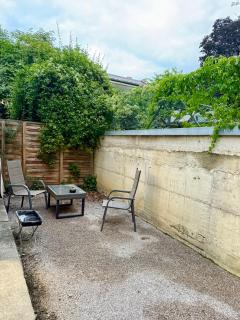 Wohnung mit großem Garten - 4
