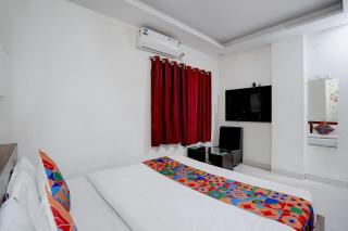 FabHotel Saanvi Paradise - 1