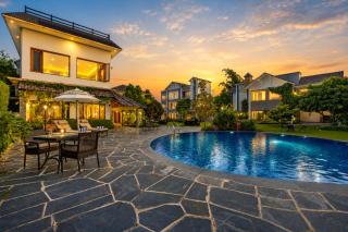 Sterling Quinta Jim Corbett - 9