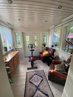 Hus nära sjö - 7