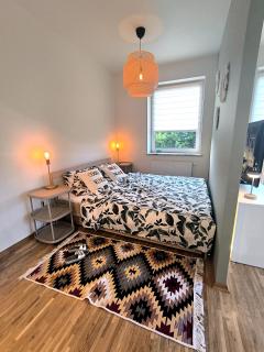 Home Sweet Home - Cozy Apartment with Balcony, near Silesian Park, VAT - 7