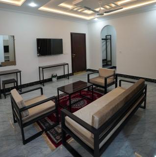 Luxury and Executive Bedrooms - Hotel - Mingora Swat - 5