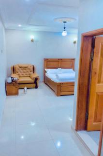 Nkam Manor Luxury Guest House - 0