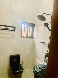 Nkam Manor Luxury Guest House - 4