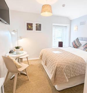 Donnybrook Townhouse - 4