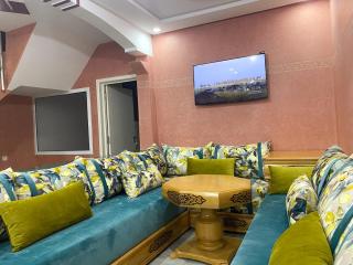 Cozy & Peaceful Two-Floor Home - Private Terrace - 6