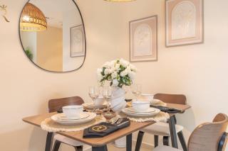 Luxe 1BR Haven - Modern Elegant Retreat - 1