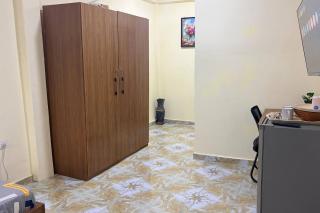 Cozy 1-Bedroom with Free Wi-Fi & In-Unit Laundry - 4