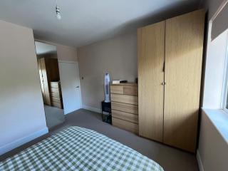 Cosy Modern 3 Bed Townhouse in Putney - 1