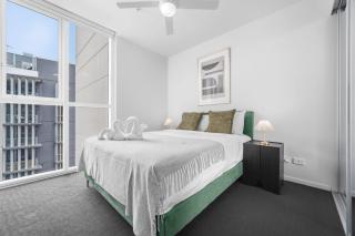 Valley Stay Stylish Apartment Parking Pool and Gym - 2