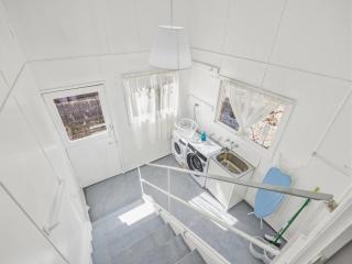 Pet Friendly and Great Value Air Con in Every BR - 4