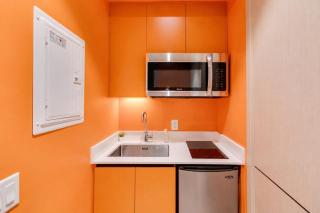 003 Cook - Loft in the Heart of Old Quebec - 9