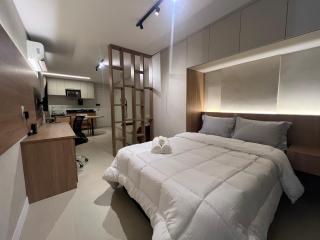 Belíssimo Flat com Vista Livre no Noroeste - Novo e Moderno - 2