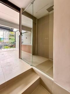 One Apartments Provenza - 4