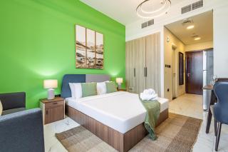 Cozy Studio -Masdar City - Pool & Gym - Abu Dhabi - 3