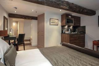 Bagshaw Hall - 5