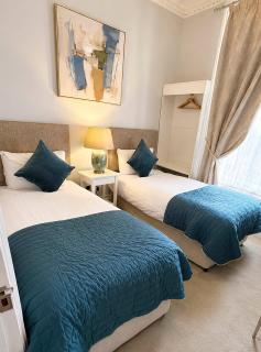 Donnybrook Townhouse - 4
