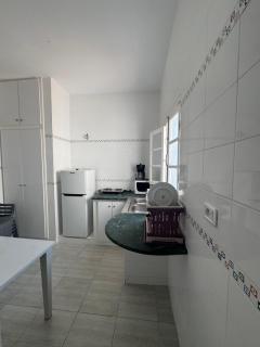 Authentic, quiet and spacious house - 2