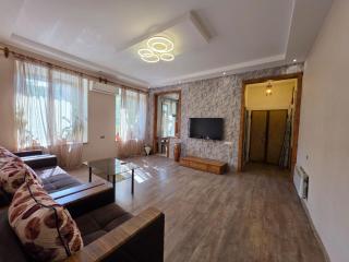 Luxury Apartment on Tumanyan Street Opera Northern Avenue Republic Square - 0