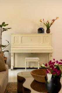 Luxury Pool Villa with Lush Gardens - Staffed - 1