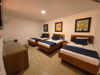 Hotel Monarca - 1
