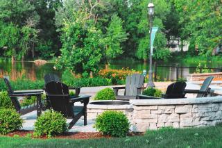 Garden View Studio - Walk to Downtown - Fire Pit - 6